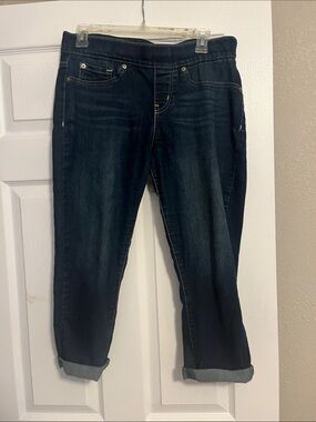 Levi's Dark Indigo Capris Jeans